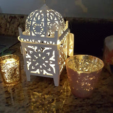 Load image into Gallery viewer, AGPtEK 12Pcs Battery Operated Tea Lights Fameless Candle Led Candles with Timer, Flickering Warm White
