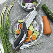 Load image into Gallery viewer, New Metal Cutter 2-in-1 Knife Cutting Board Home Kitchen Scissors Smart Tool Clever Cutter
